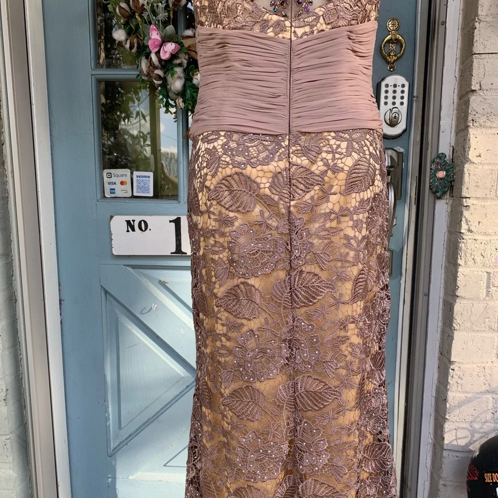NWOT GLS Apparel Large Beaded Mocha Lace Nude Lined Mermaid Gown Cap Sleeves - Picture 15 of 15
